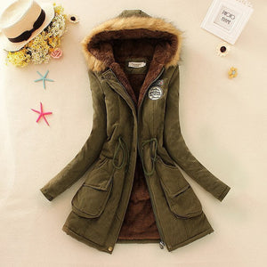 Jaqueta Forrada com Gorro Tours