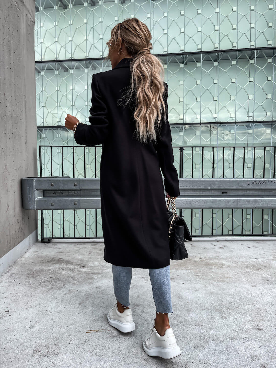 Casaco Feminino Longo de Lã Batida Preto 4